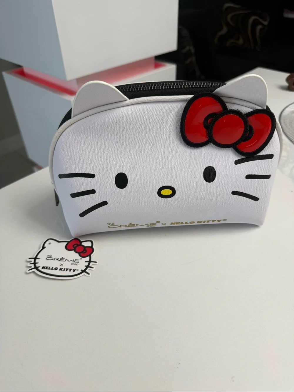 Hello Kitty crème shop cosmetic bag new